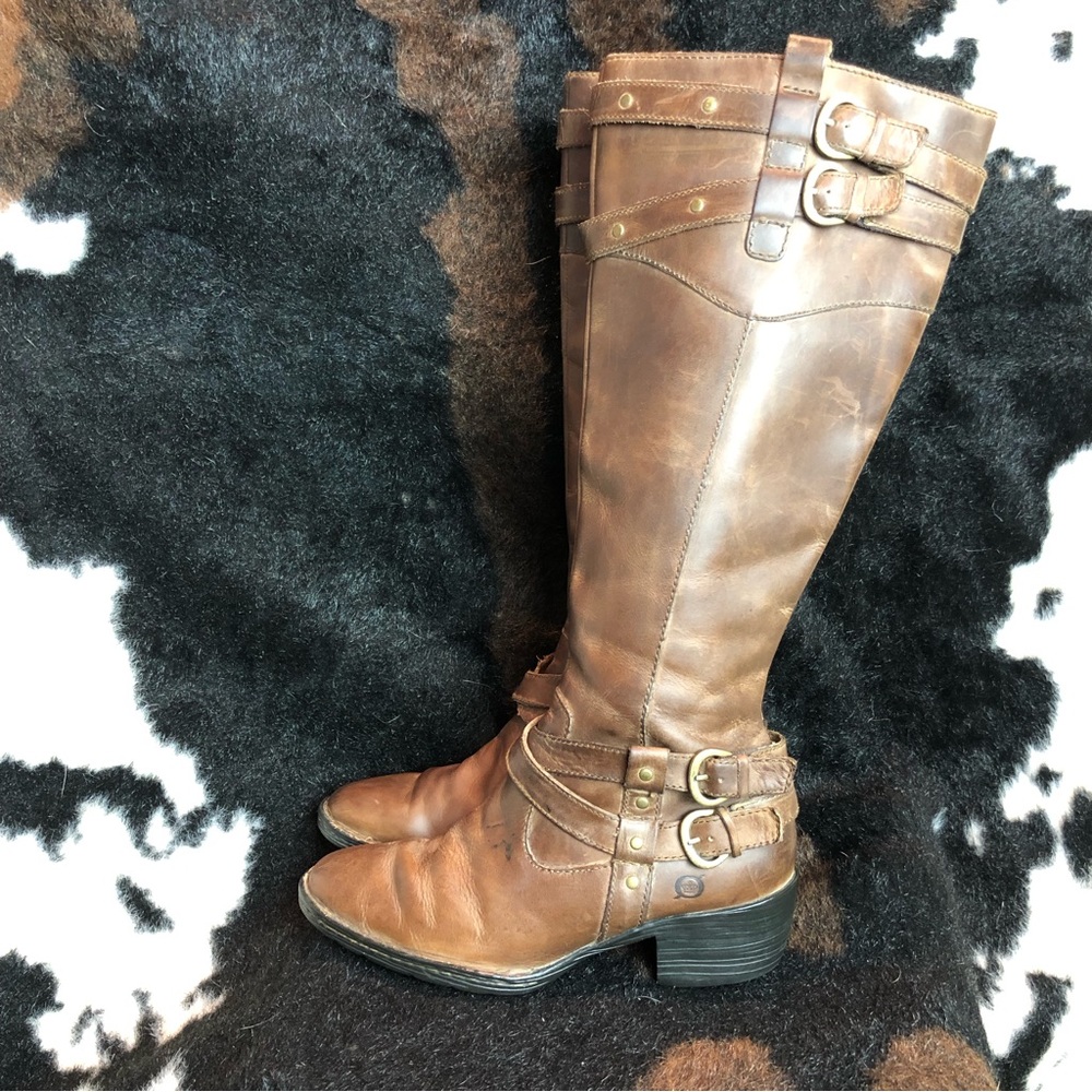 Born Tall Brown Distressed Leather Boots Sz 7